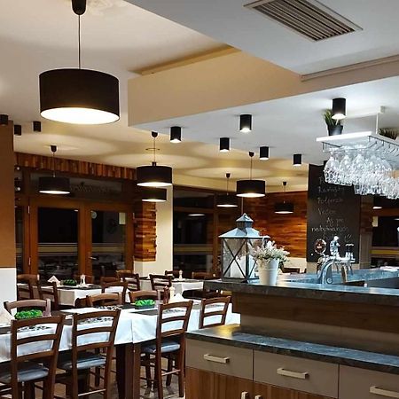 Vila Helena - Apartman Helena 15 Apartment รูชอมแบรอค ภายนอก รูปภาพ