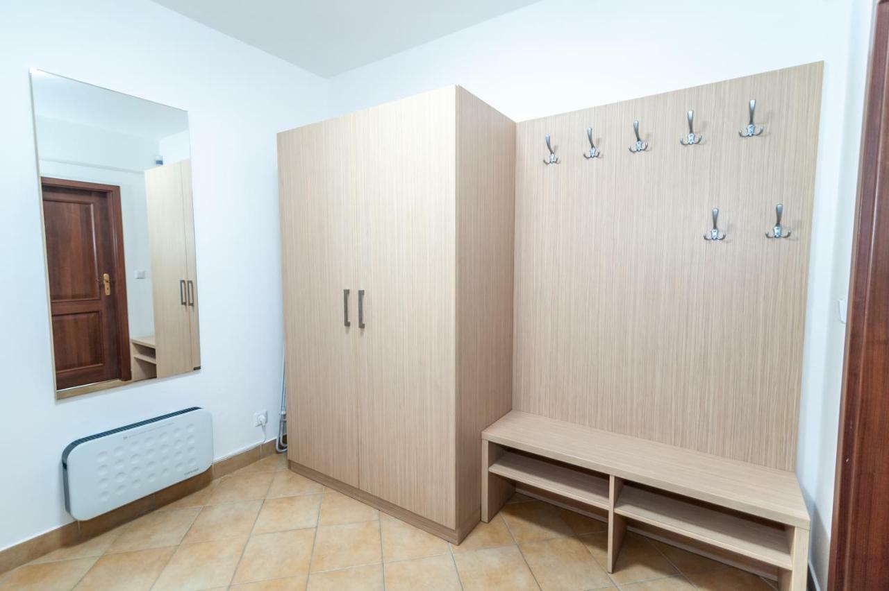 Vila Helena - Apartman Helena 15 Apartment รูชอมแบรอค ภายนอก รูปภาพ